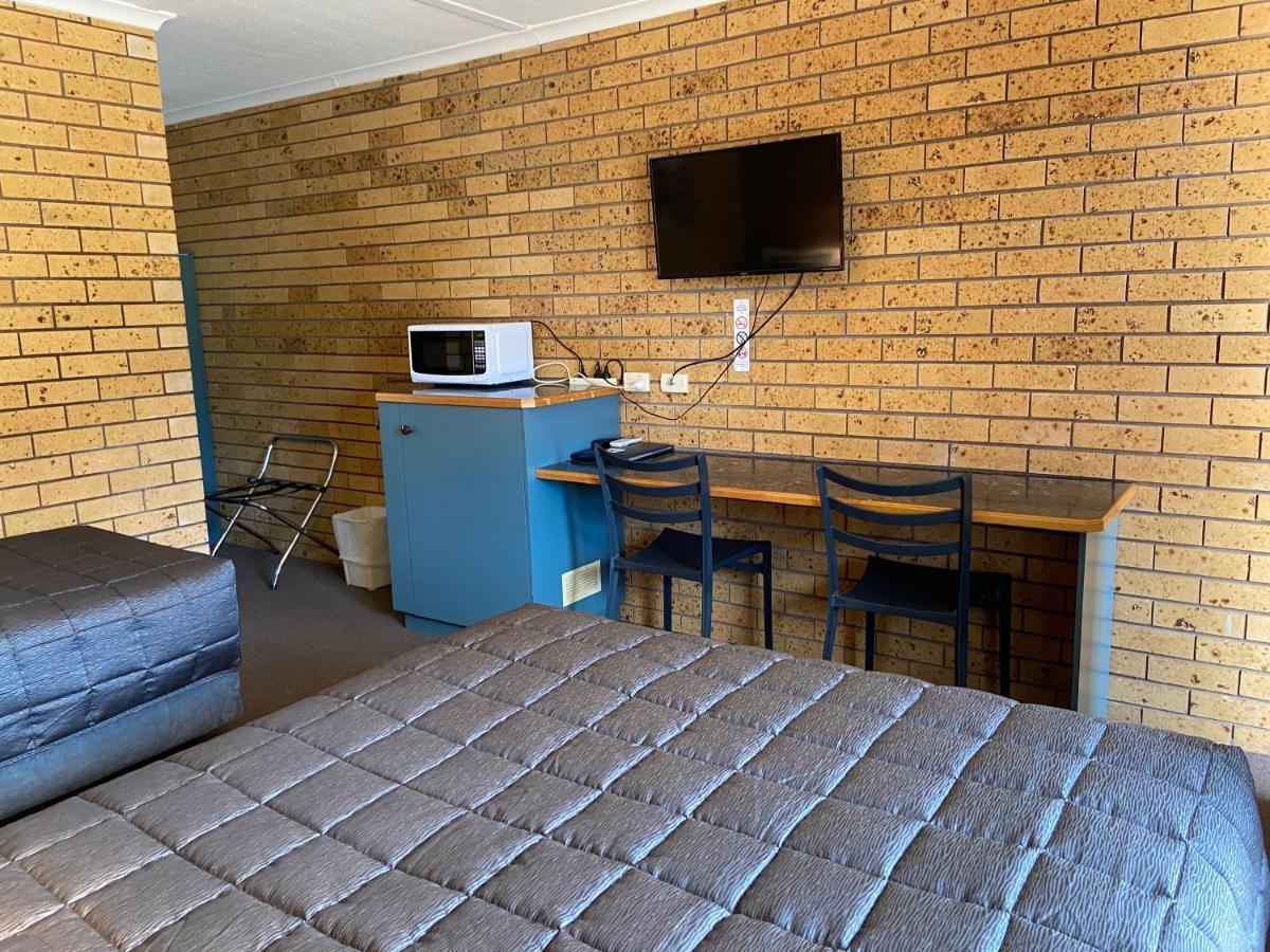 Newell Motor Inn Narrandera Dış mekan fotoğraf