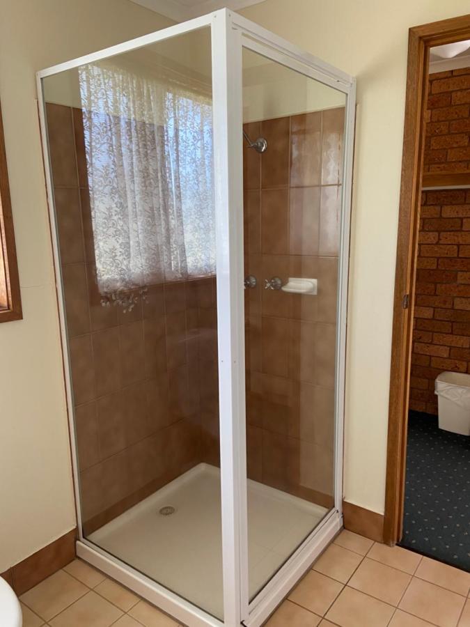 Newell Motor Inn Narrandera Dış mekan fotoğraf